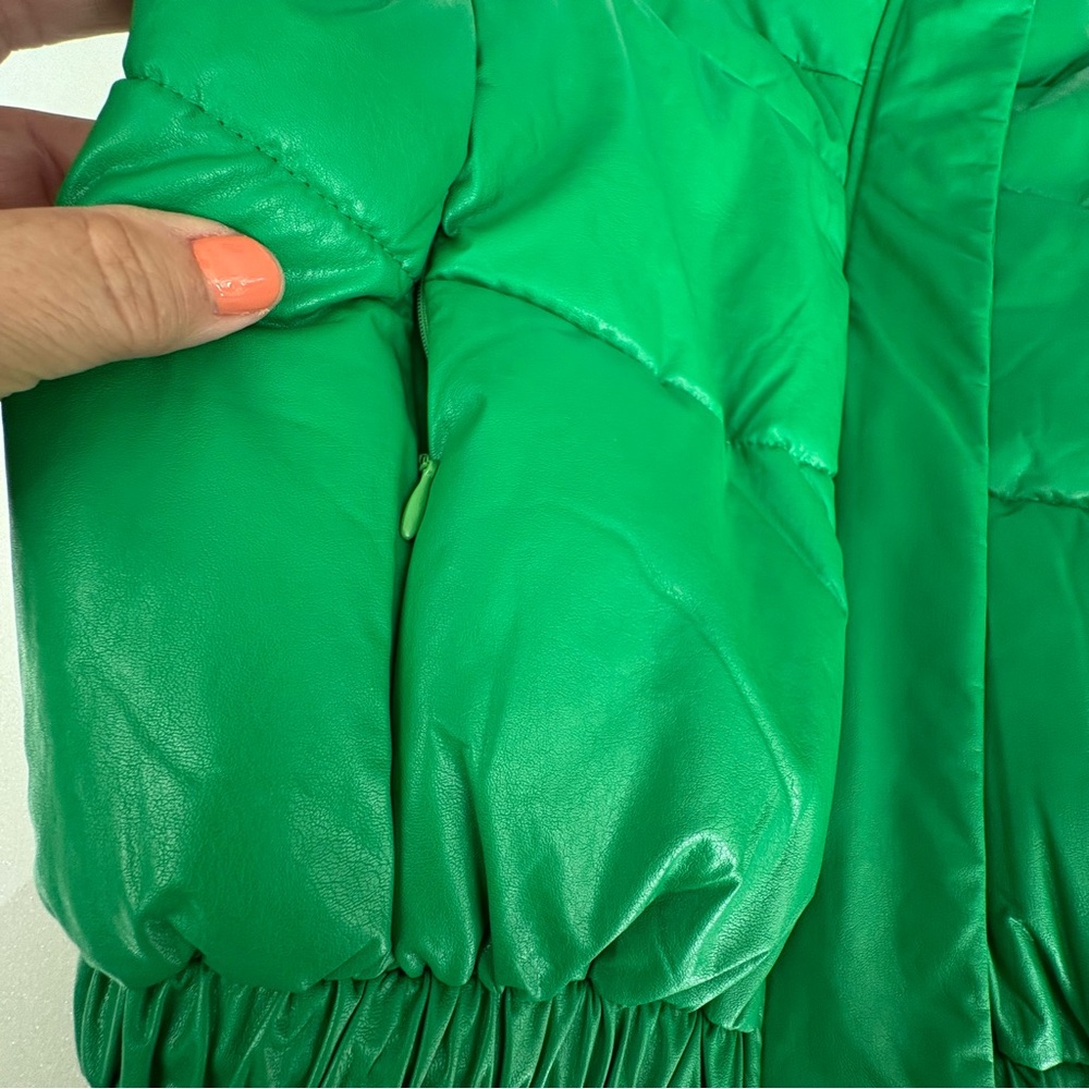 Coalition LA Green Puffer Vest Cropped Zip Pockets Snap & Zip Up Collar - Picture 6 of 14